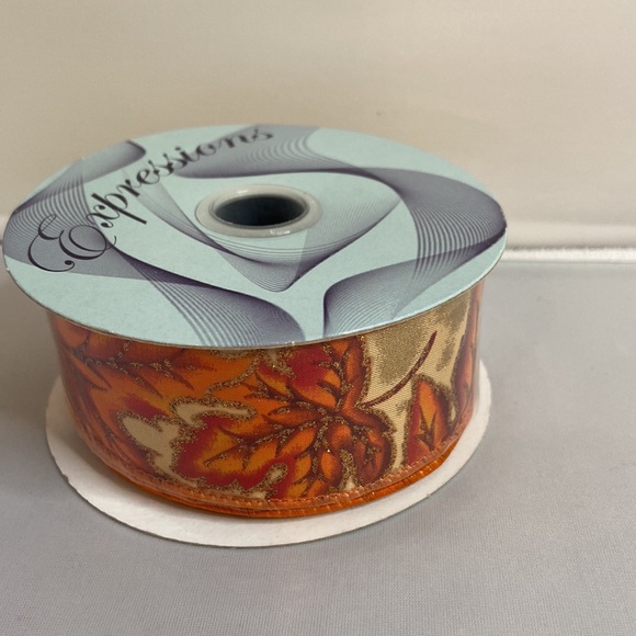 1.5 inch Fall Wired Ribbon - Picture 4 of 4